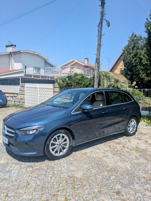 Mercedes B 200 D 8G-DCT  Como Novo