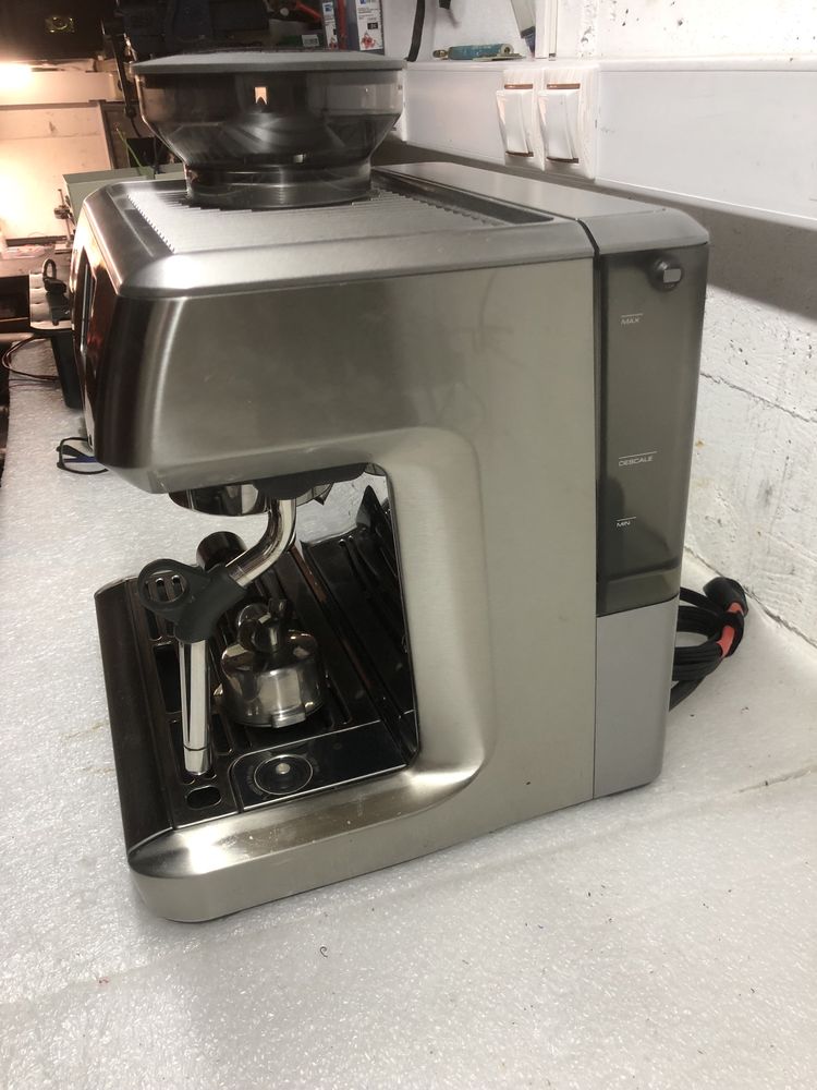 Maquina de cafe breville BES880