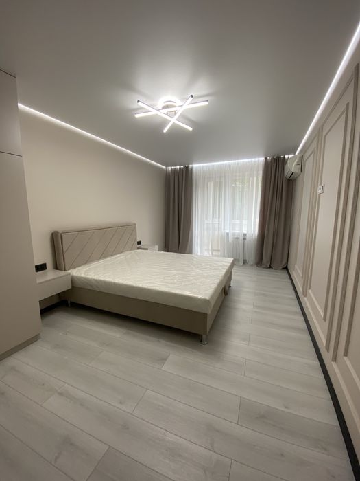 Оренда 2к VIP квартири в центрі міста ПЕРШЕ ЗАСЕЛЕННЯ!