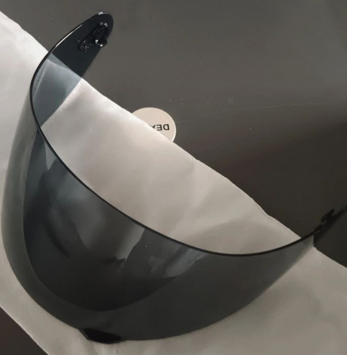 Viseira preto  nova para AGV k1 .  k3 . k5