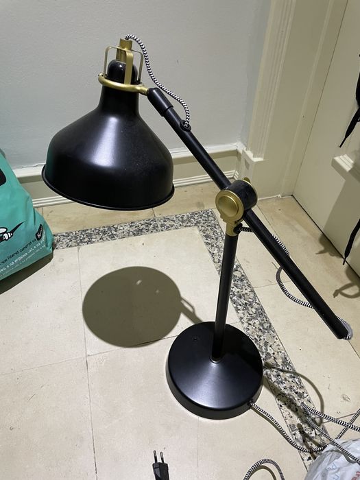 Candeeiro de mesa IKEA