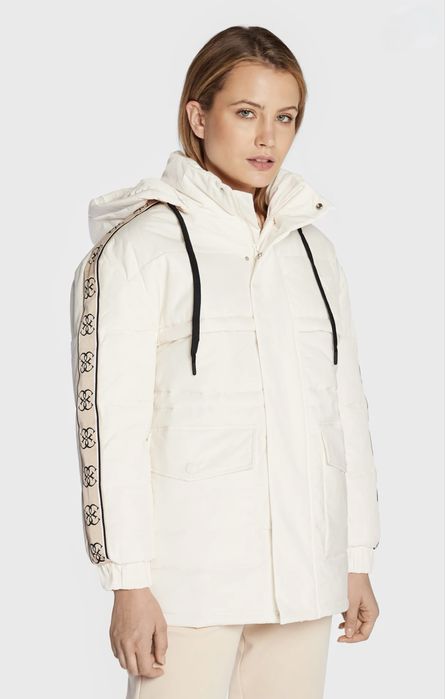 Продам жіночі куртки Guess