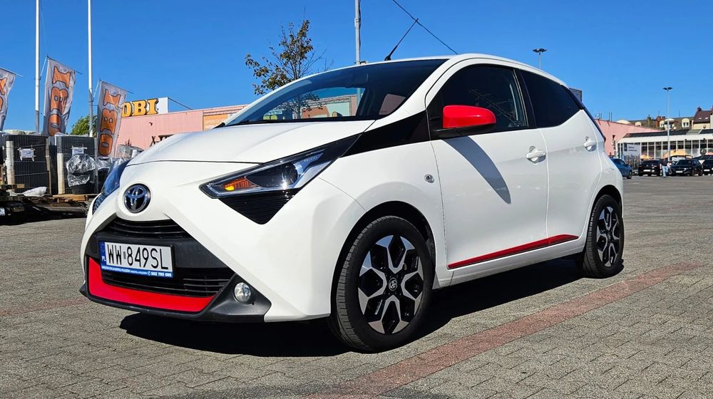Toyota Aygo Toyota Aygo 1.0 VVT-i X PLAY Color Edition