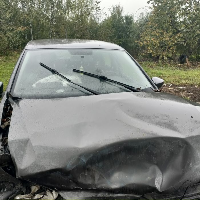 Volkswagen Polo uszkodzony