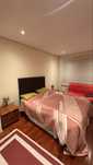 Cama de casal em bom estado