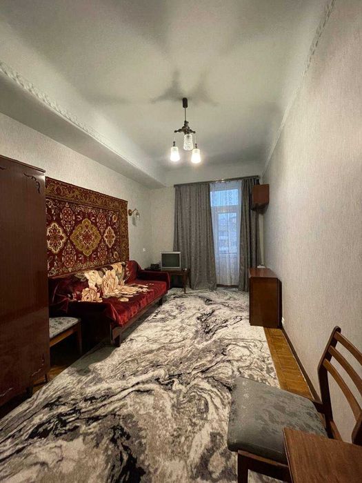 Комната 15 м² (возле м. Гагарина)