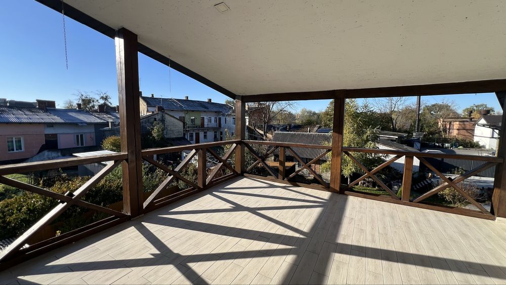 Продається будинок у центрі міста Стрий