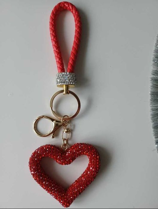 Uroczy brelok Walentynkowe serce cyrkonie