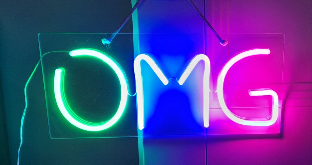 Lampa Neon wisząca na ścianę-OMG