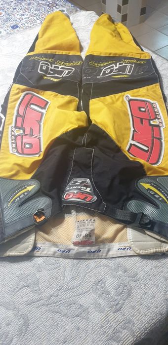 Calças de moto e proteção  de costas todo terreno