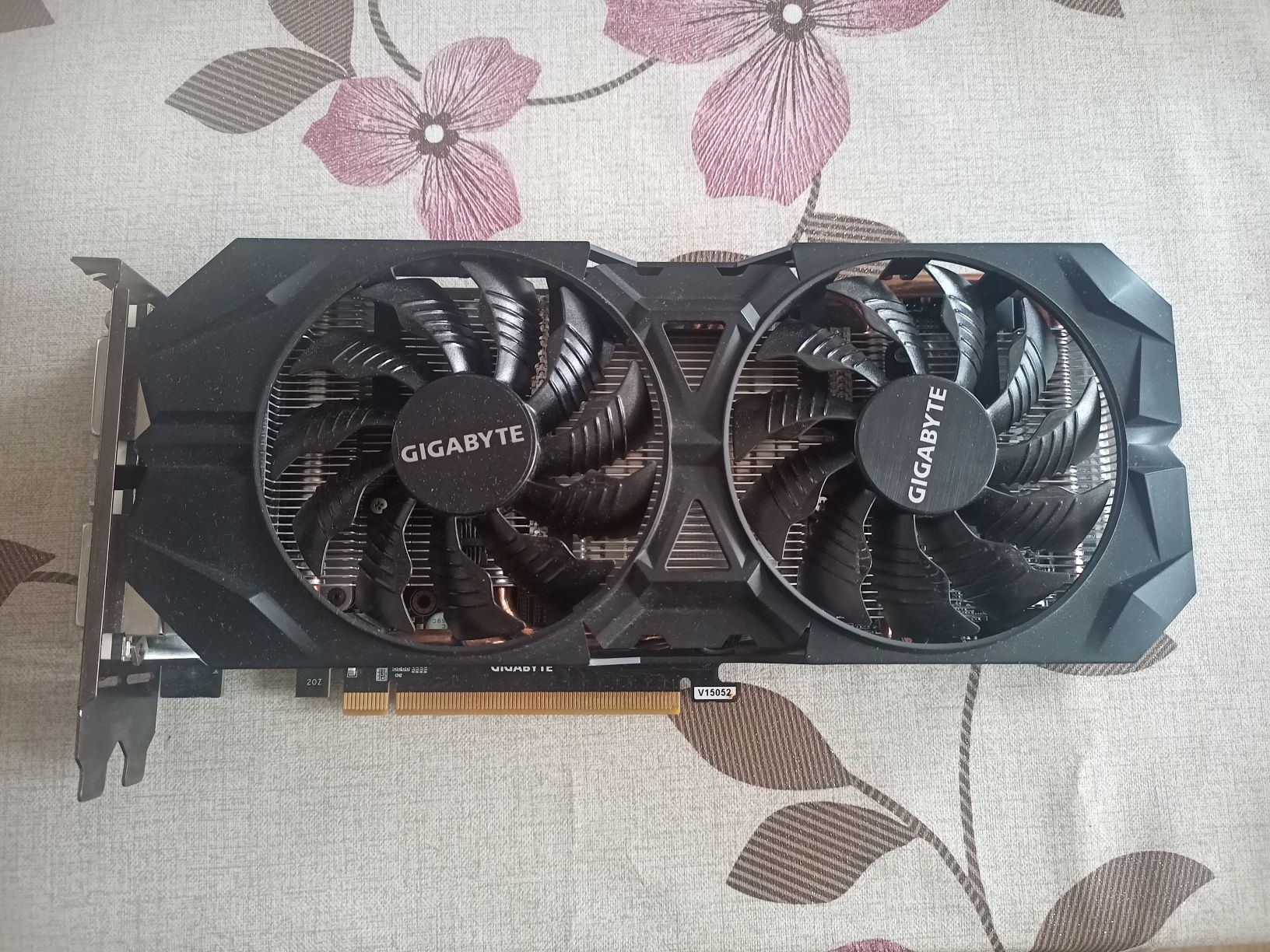 GeForce GTX 960  4Gb.