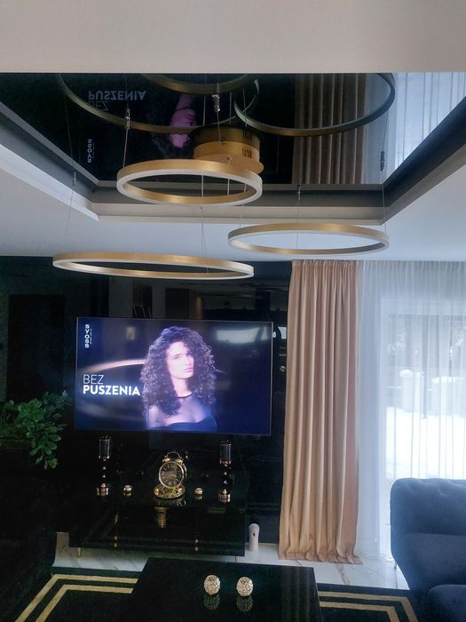 Lampa zlota led ring.