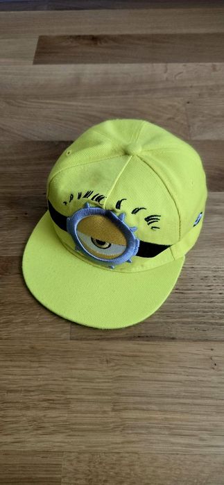 52 54 56 Minionki czapka z daszkiem