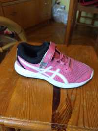 Buty Asics sportowe 31