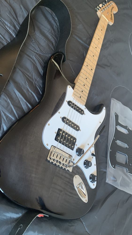 Guitarra electrica Strat Squier Affinity