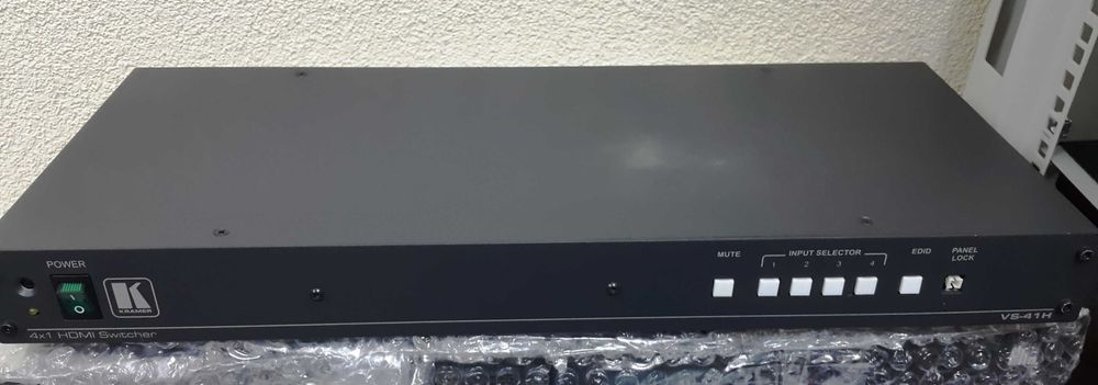 HDMI-комутатор 4x1 KRAMER VS-41H