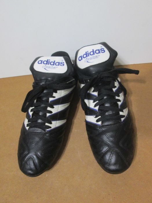 Бутсы футбольные Бутси  Adidas 44 размер