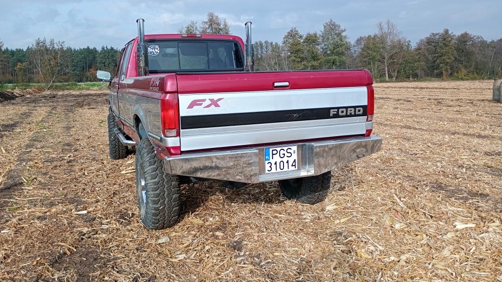 Ford F‑250 FX4 XLT 5.8 V8 4×4 + reduktor–USA,oryginał,gotowy do jazdy!