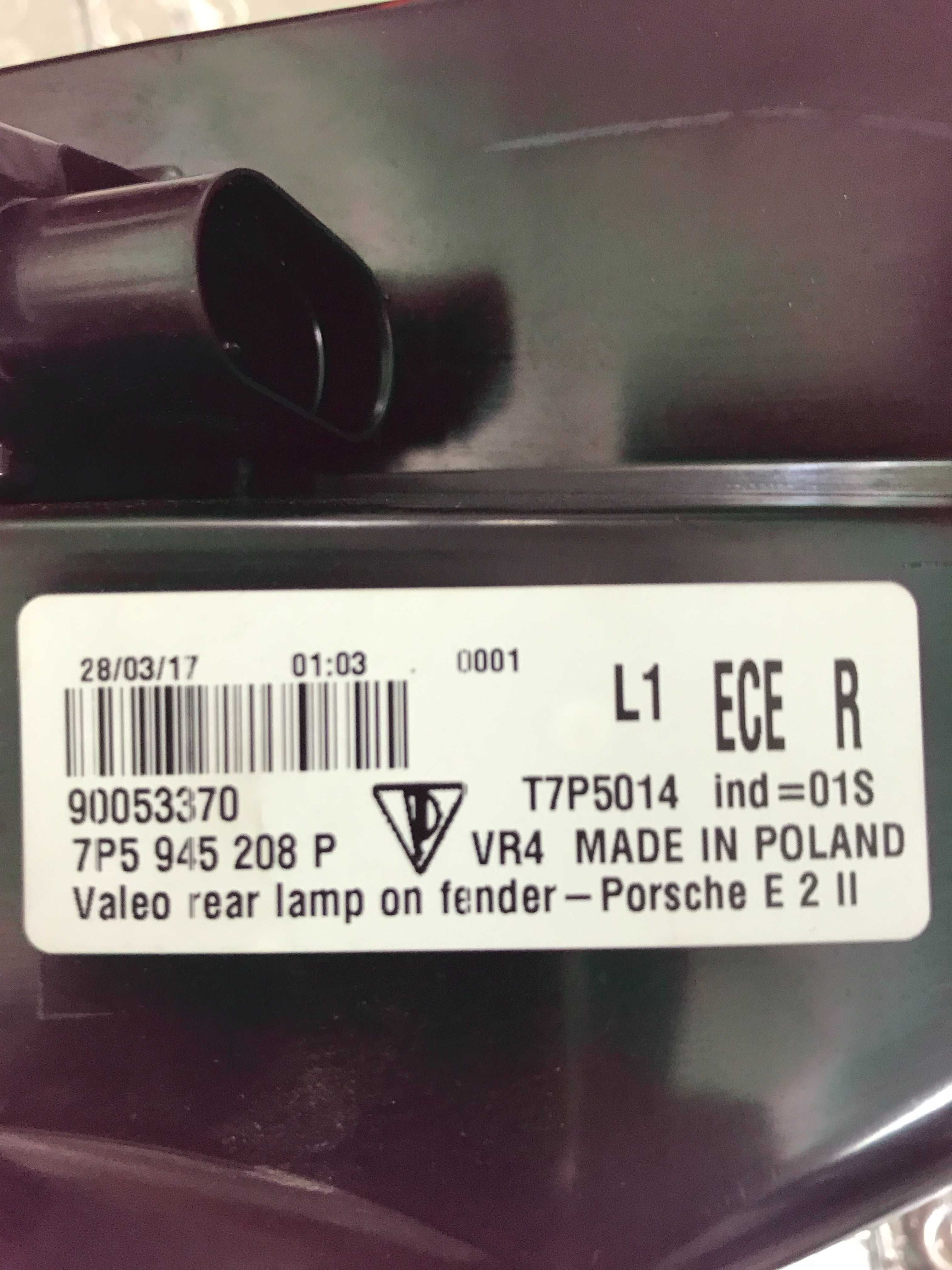 Lampa PRAWA Tył P0RCHE Cayenne Lift 7P5