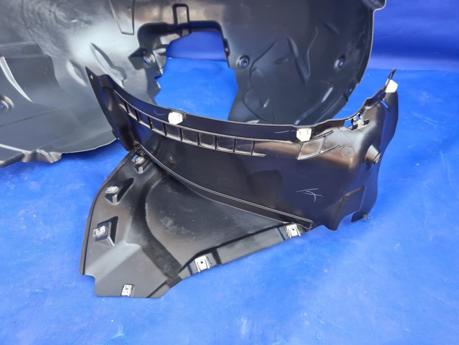 NADKOLE prawe przednie kompletne AUDI A4 B9 8W prawy przód OEM