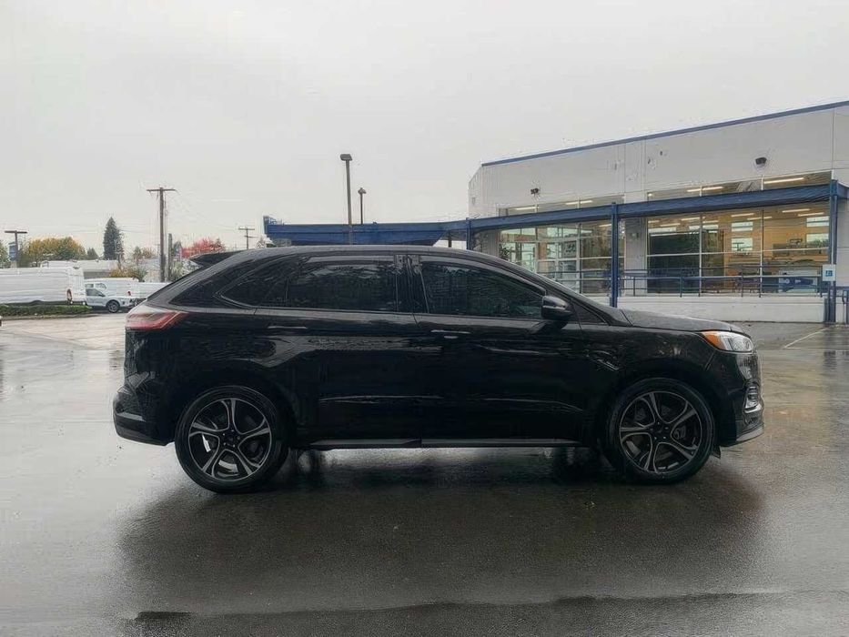 Ford Edge ST      2020