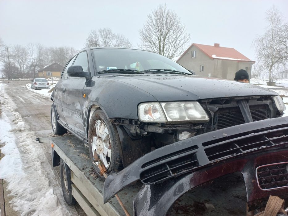 Audi a3 1.6. 1999