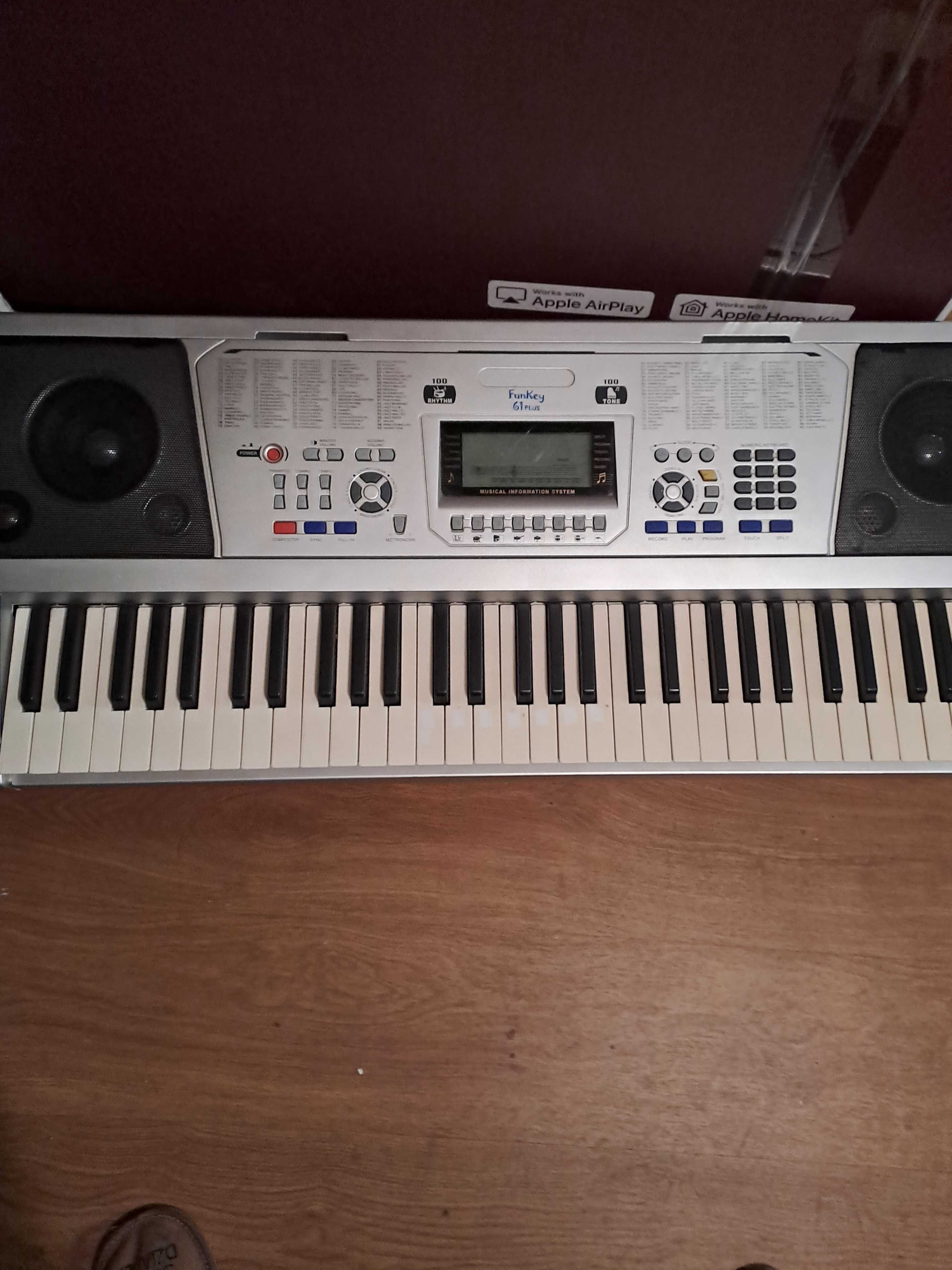 organki FUNKEY 61 PLUS