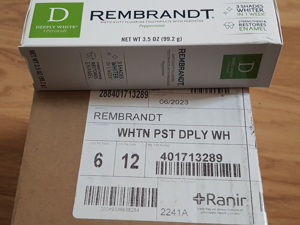 Отбеливающая зубная паста REMBRANDT Deeply White Peroxide Whitening 99