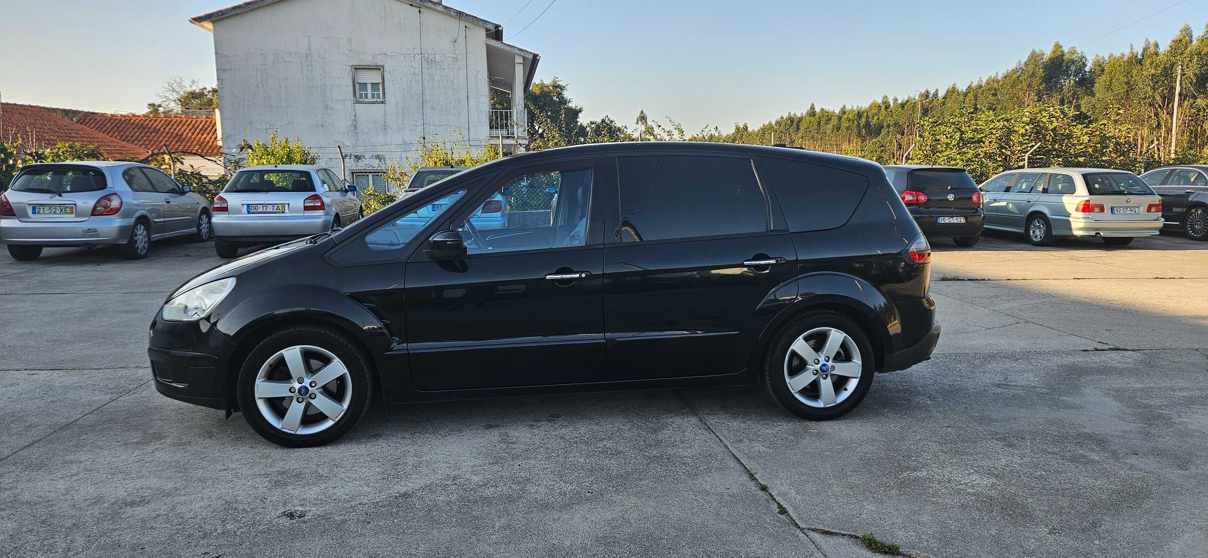 Ford S-Max 2.0 TDCI 140cv Titanium (7 Lugares)