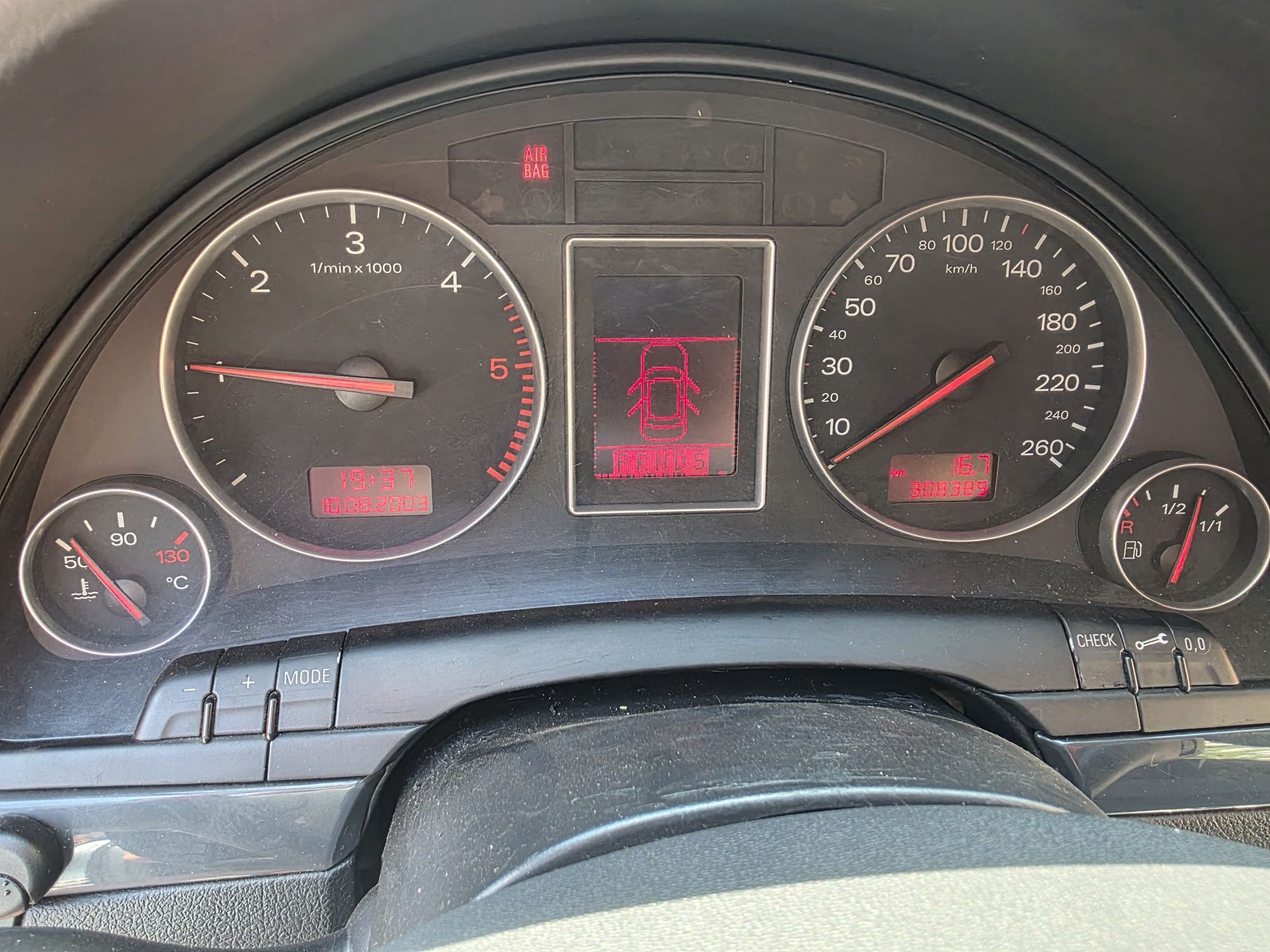 Audi A4 1.9 tdi АКПП 2004