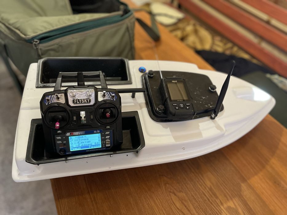 Короповий кораблик Runferry Camarad V8 Alpha +ехолот