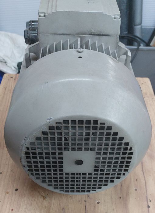 Silnik elektryczny 6,3 kW 1750obr. SIEMENS