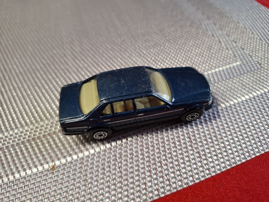 MC Toy Mercedes benz 260 sel model samochodu