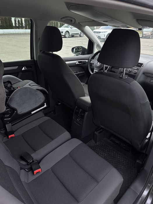 Volkswagen Touran 2014 2.0Tdi