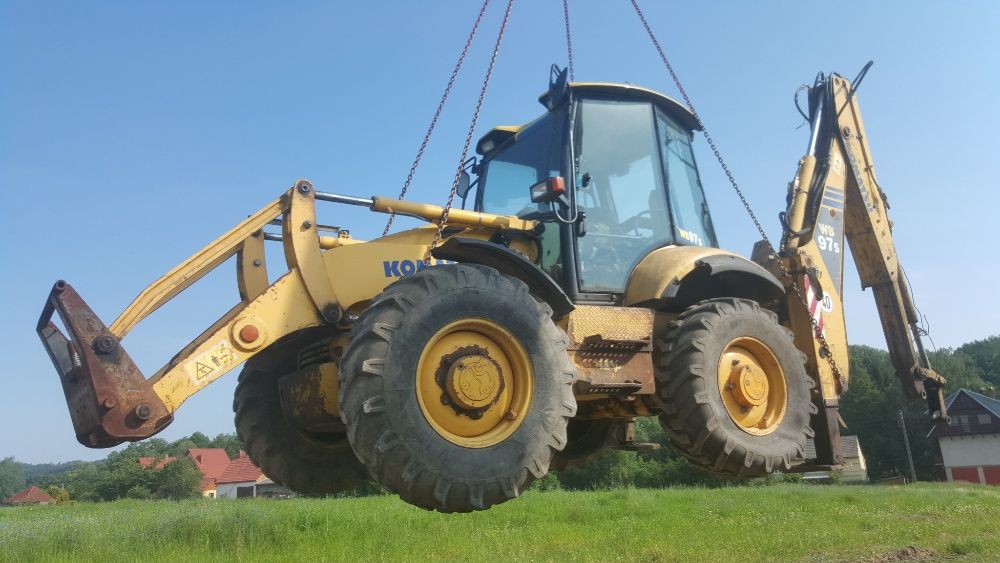 koparko ładowarka komatsu wb 97s koła kompletne felga opona 16.9 r 24