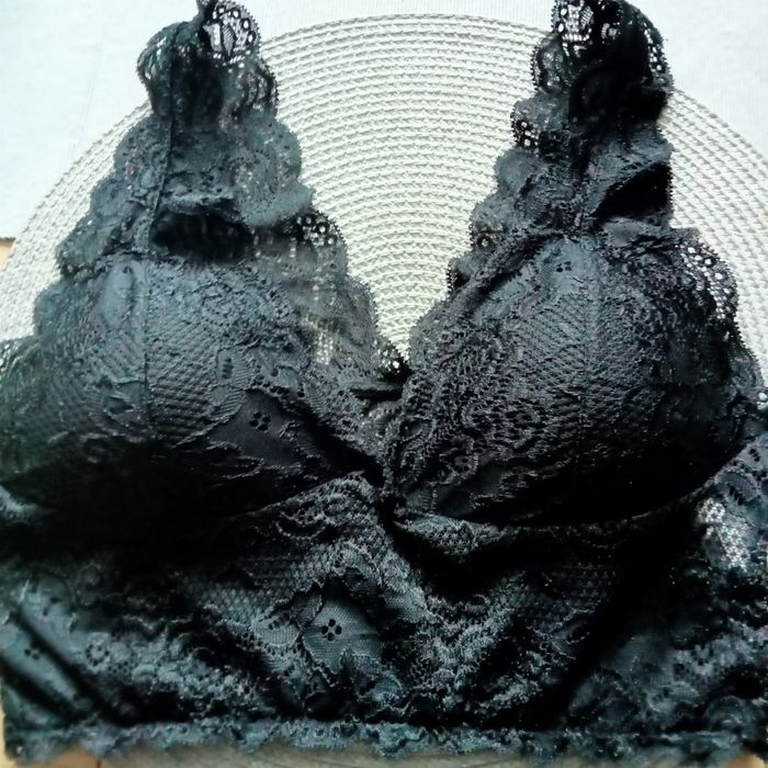 Biustonosz/Top koronkowy Only S