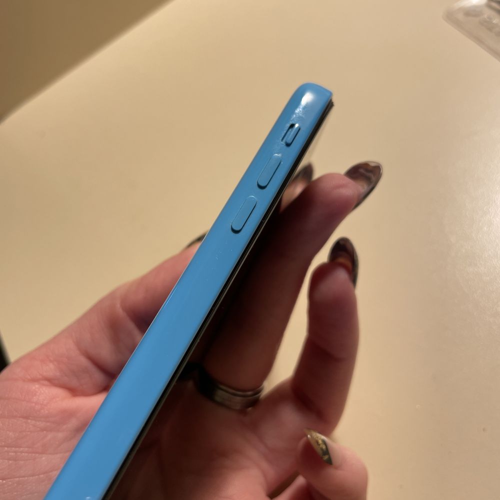 iPhone 5с Blue Neverlock на запчасти