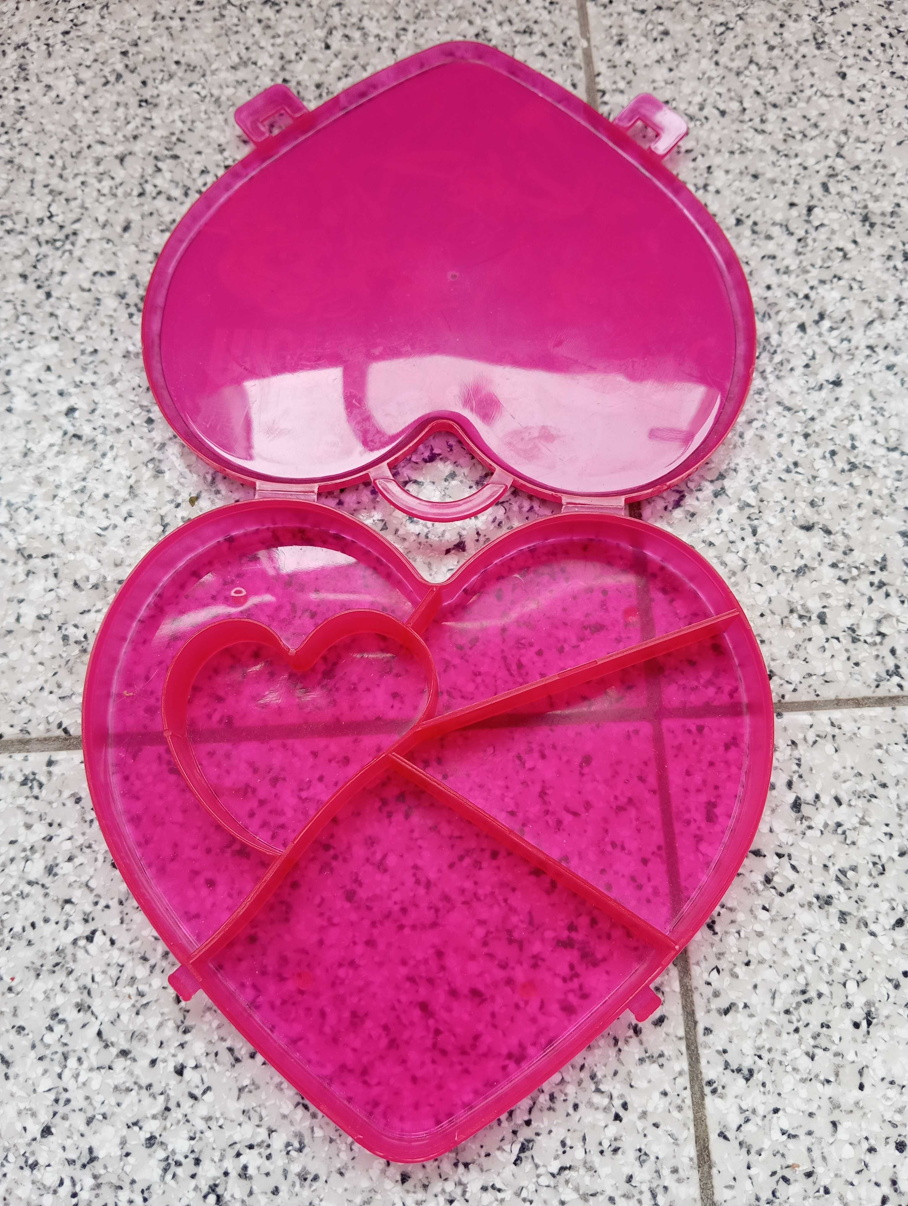 Caixa coração monster high