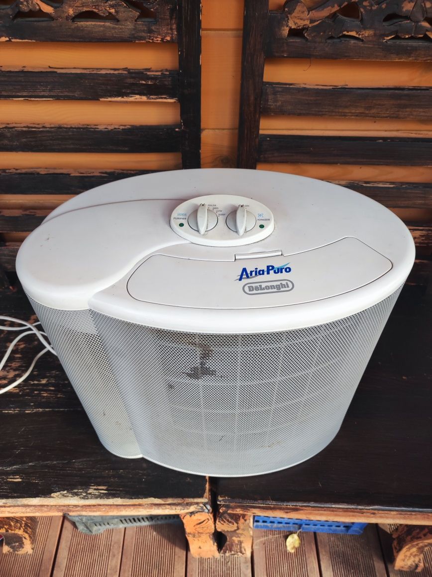 Oczyszczacz jonizator powietrza DeLonghi