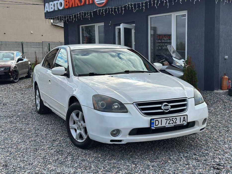 NISSAN ALTIMA 2005 рік  2.5 газ/бензин