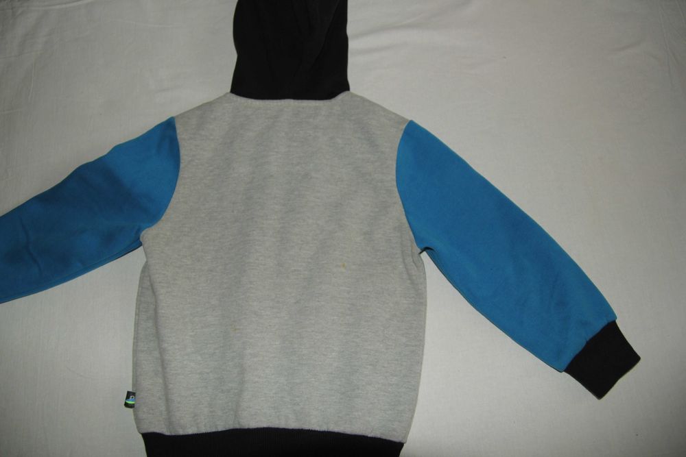 Bluza dla chłopca - roz. 104 cm