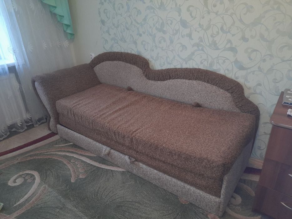 Диван,Ліжко,Куток б/у