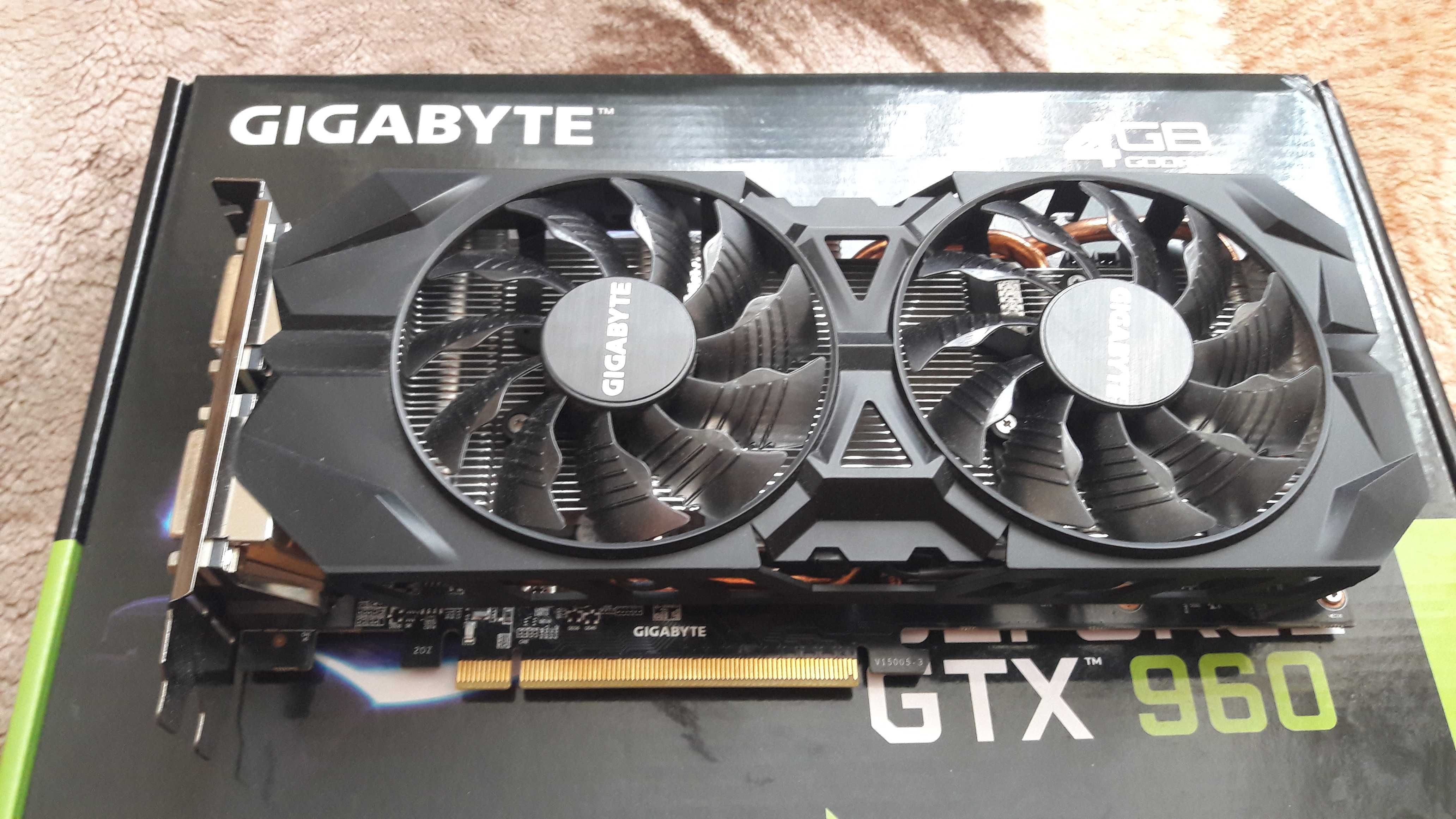 Gigabyte GTX 960, 4GB, DDR5.