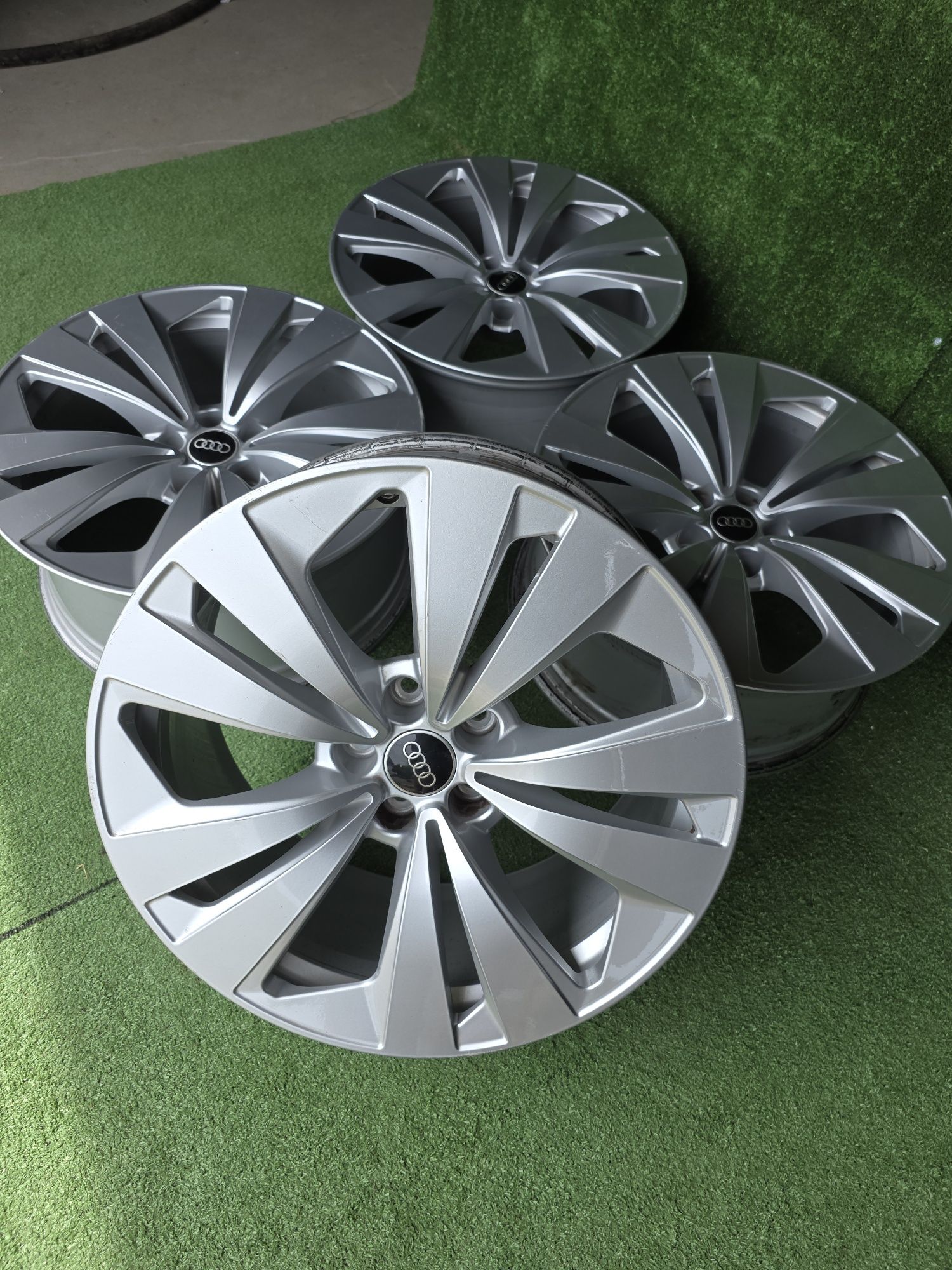 Sprzedam Alufelgi Orginalne Audi 5x112 19 A4 A5 A6 A7 A8 Q5 Q7