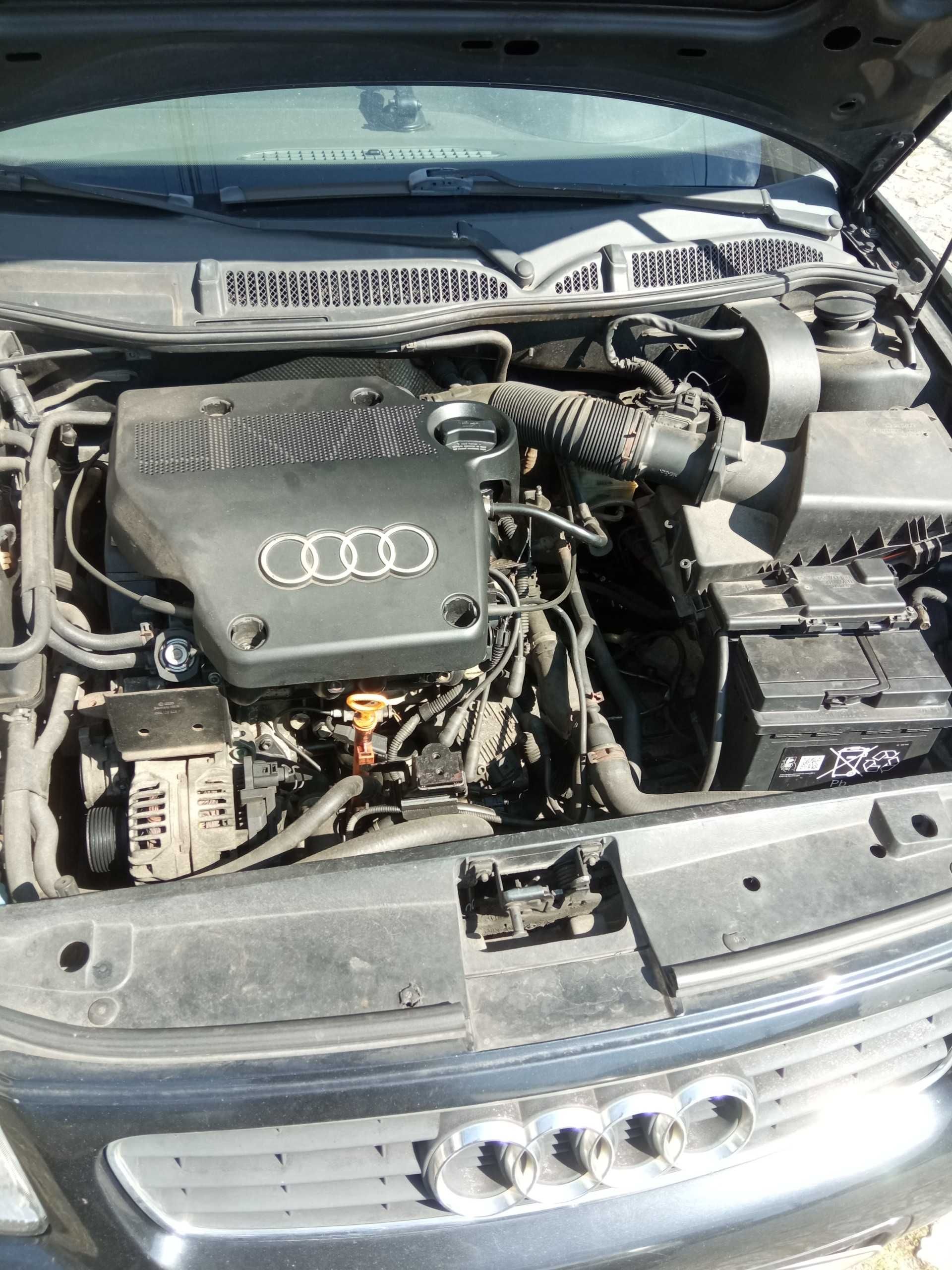audi a3 / 1600 cc/101cv/221000km ano 2000