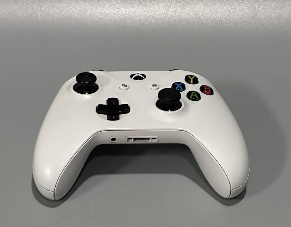Konsola Microsoft Xbox One S 500GB sprawna komplet Polecam
