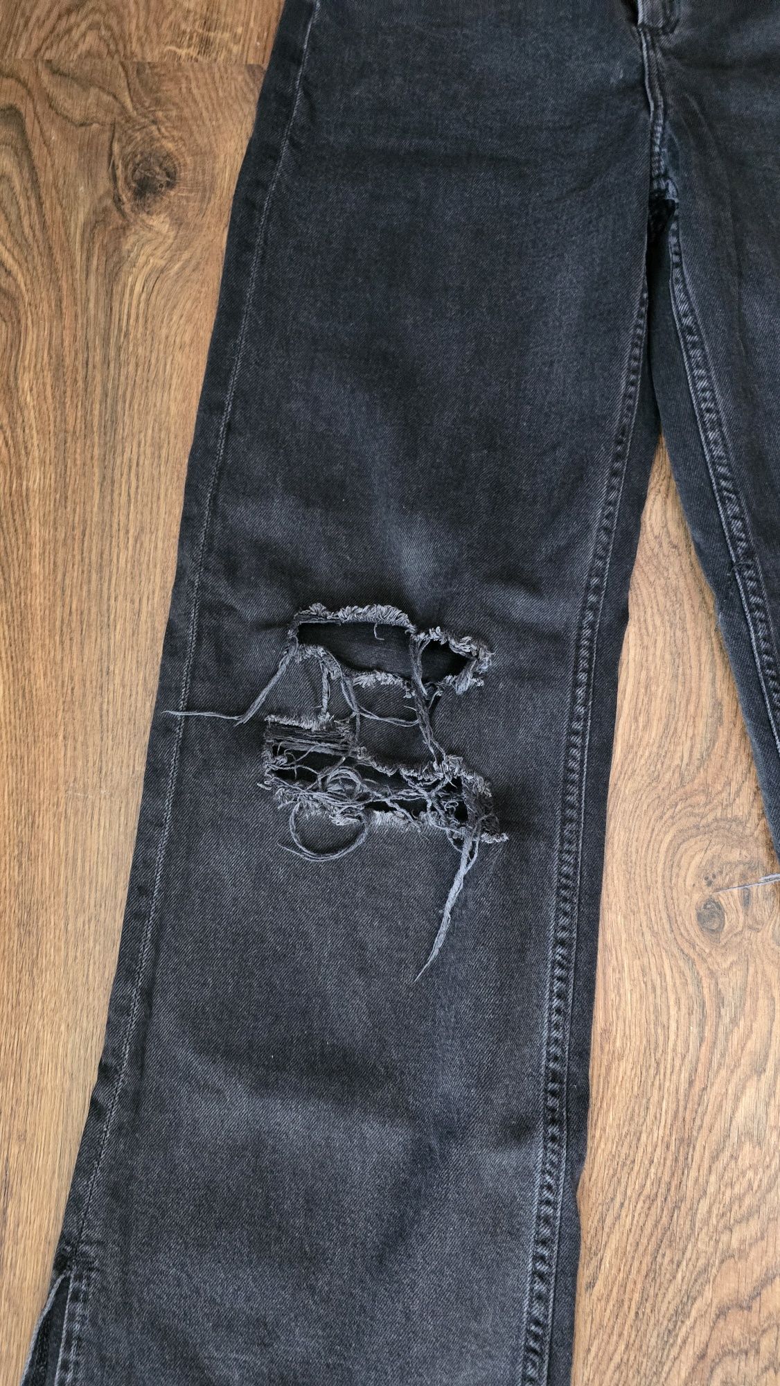 Jeansy H&M w rozmiarze 152