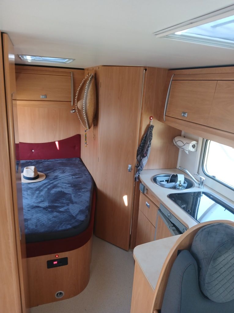 Kamper Citroen półintega