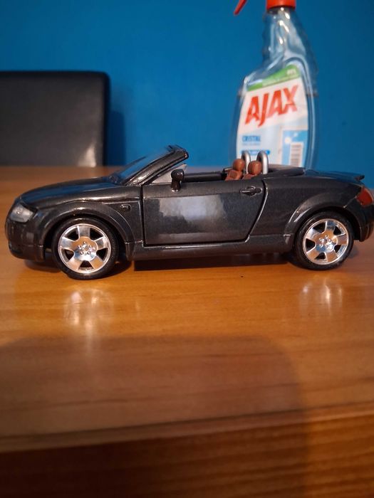 Miniatura Maisto Audi TT Cabrio