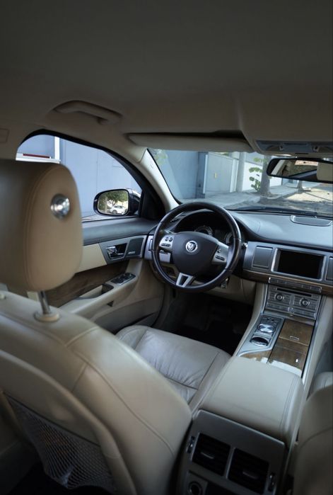 Jaguar XF S 3.0V6 Bi-Turbo Troca
